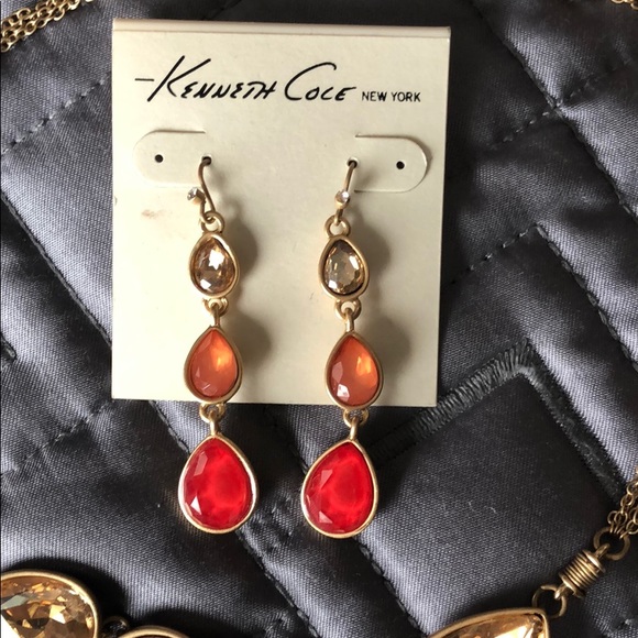 Kenneth Cole necklace and earrings set - Picture 2 of 4